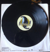 Load image into Gallery viewer, Chemistry (3) : Heartbeat (12")