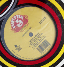 Load image into Gallery viewer, Mickey Oliver : I Need A Beat (12")