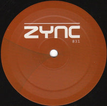 Load image into Gallery viewer, Quartz : The Alphabet Q EP (12")