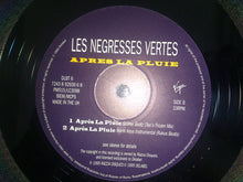 Load image into Gallery viewer, Les Negresses Vertes : Après La Pluie (12", Single)