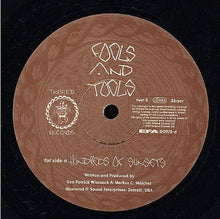 Load image into Gallery viewer, Fools And Tools : Hundreds Of Sunsets / Itchy And Scratchy (Edit 37) (12")