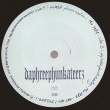 Load image into Gallery viewer, Daphreephunkateerz vs Motorbass : Psykotik Phunk Reaction (12")