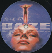 Load image into Gallery viewer, Daze (20) : Leisure Complex (12")