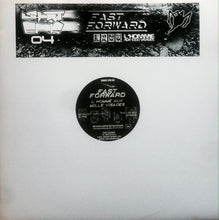 Load image into Gallery viewer, Fast Forward : L'Homme Aux Mille Visages (12")