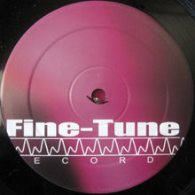 Load image into Gallery viewer, Melvin Reese : Beautiful Woman (12")