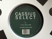 Load image into Gallery viewer, Cassius Select : 90 / Herd (12")
