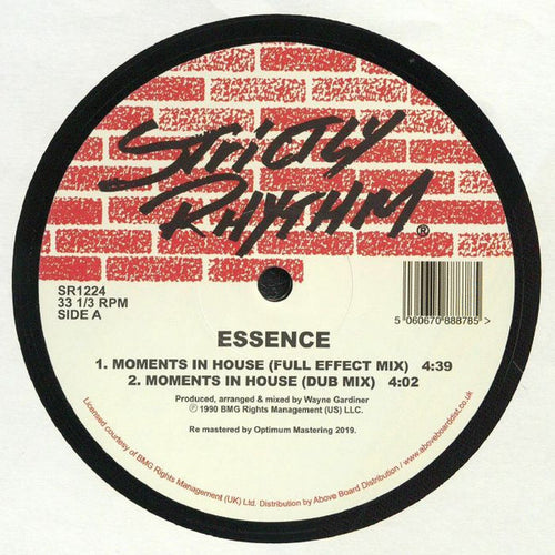 Essence : Moments In House (12