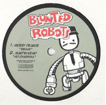 Load image into Gallery viewer, Mickey Pearce / Martin Kemp (2) : Innami / No Charisma (12&quot;)
