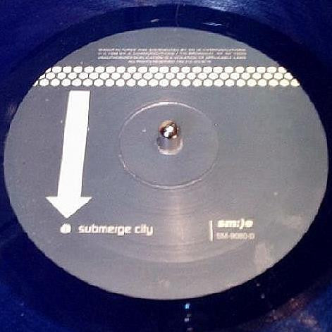 Submerge : Submerge City / Weird-Step (10
