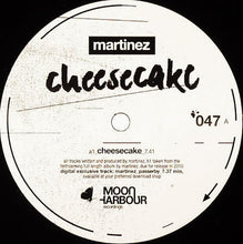 Load image into Gallery viewer, Martinez : Cheesecake (12")
