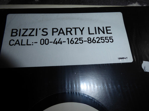 Bizzi : Bizzi's Party (12