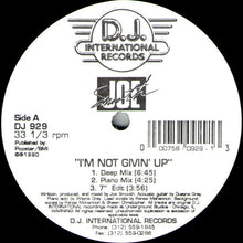 Load image into Gallery viewer, Joe Smooth : I'm Not Givin' Up / One Moment In Love (12")
