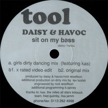 Load image into Gallery viewer, Daisy &amp; Havoc : Sit On My Bass (12")
