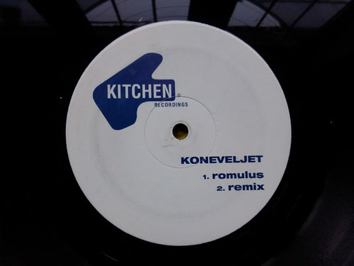 Koneveljet : Romulus (12