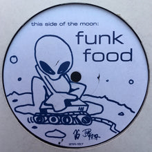 Load image into Gallery viewer, Glissando Bros. : Man On The Moon / Funk Food (12&quot;)
