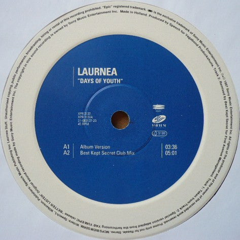Laurnea : Days Of Youth (12