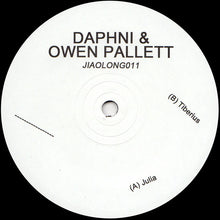 Load image into Gallery viewer, Daphni &amp; Owen Pallett : Julia / Tiberius (12&quot;)
