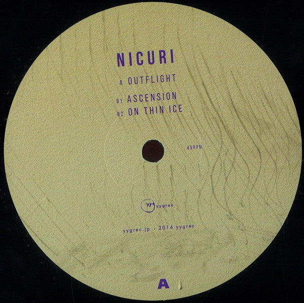 Nicuri : Outflight (12