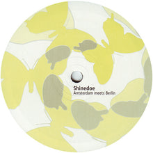 Load image into Gallery viewer, Shinedoe / Len Faki : Amsterdam Meets Berlin / Die Rumpelkammer (12")
