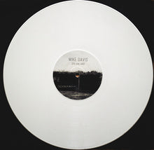 Load image into Gallery viewer, Mike Davis (47) : Dreamland (12&quot;, EP)
