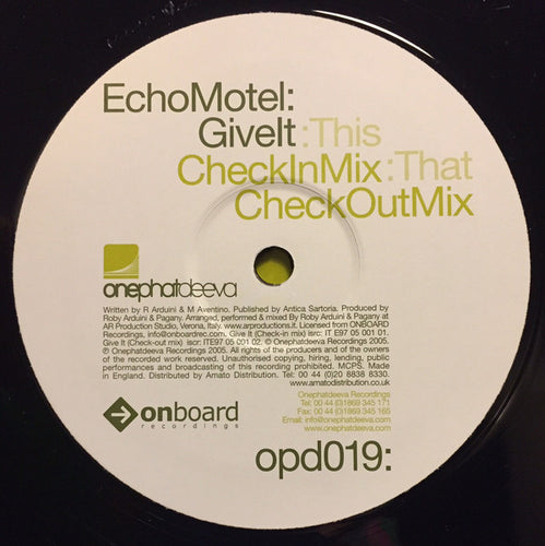 Echo Motel : Give It (12