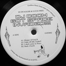 Load image into Gallery viewer, DJ Swagger, Luz1e : DJ DOOM GOT SPACE INVADED!!!! (12&quot;, EP)
