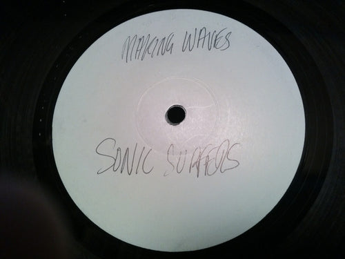 Sonic Surfers : Making Waves (12