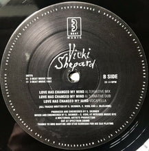 Load image into Gallery viewer, Vicki Shepard : Love Has Changed My Mind (12&quot;)
