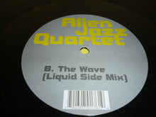 Load image into Gallery viewer, Alien Jazz Quartet : The Wave (12&quot;)
