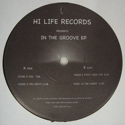 DJ Device (2) & DJ Kaya (5) : In The Groove E.P (12