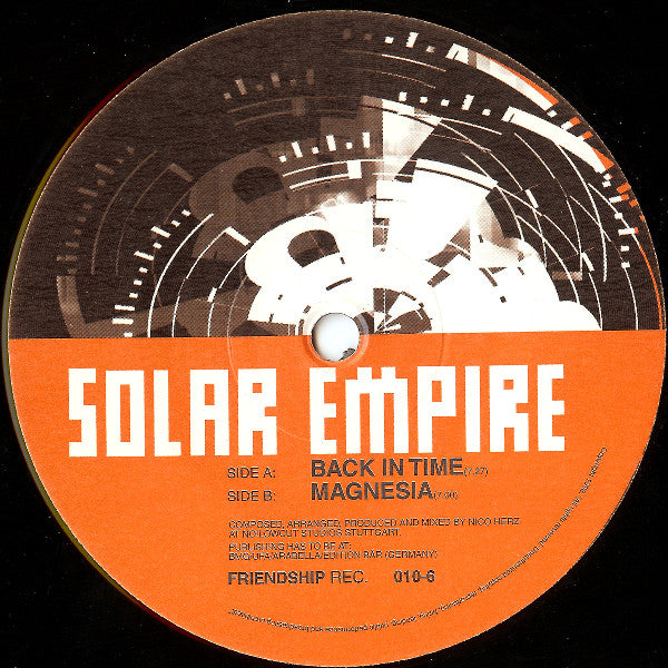 Solar Empire : Back In Time / Magnesia (12