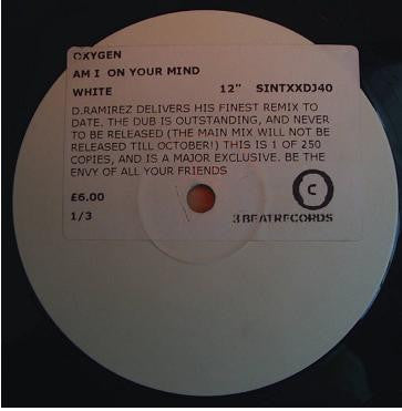 Oxygen : Am I On Your Mind (12